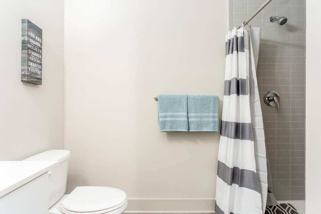 Apartment Luxury In The Heart Of Atlanta