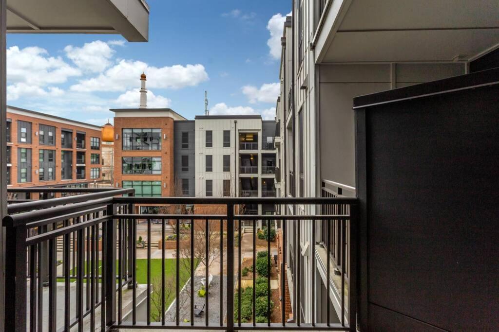 Luxury In The Heart Of *