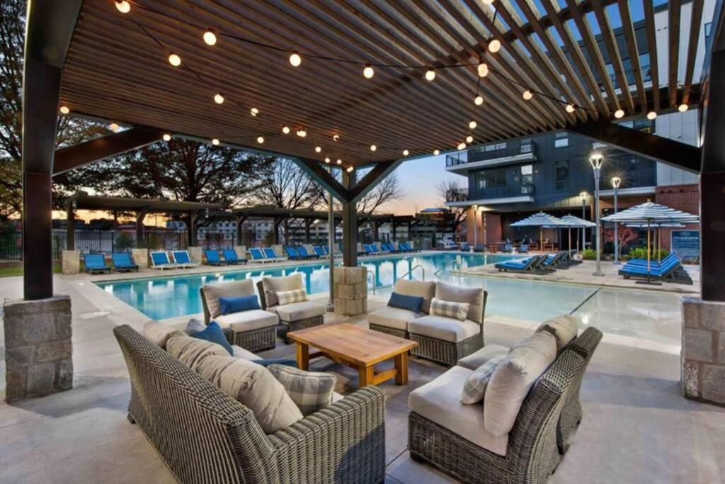 Luxury In The Heart Of Apartment
